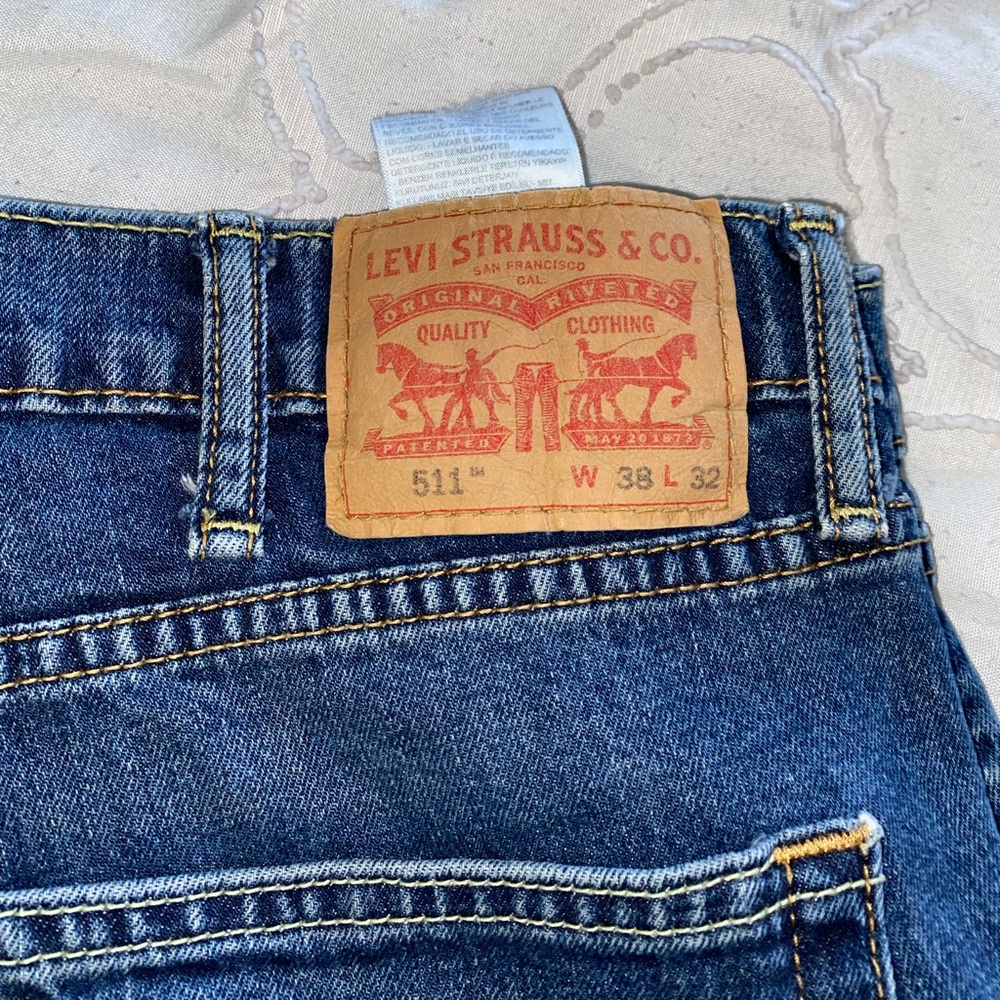 Mens slim straight modern fit Levi’s